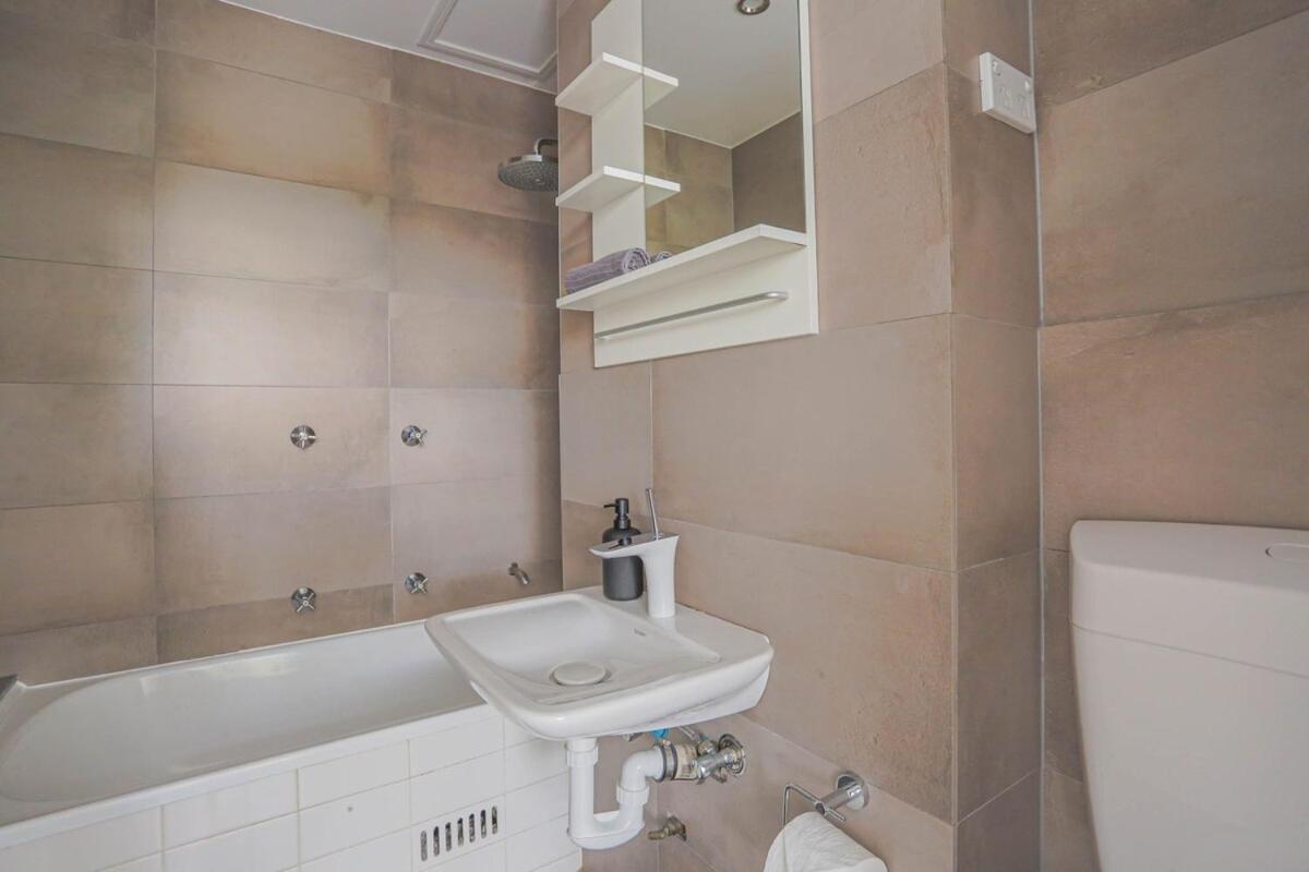 Elegant 1 Bedroom Darlinghurst * Sydney